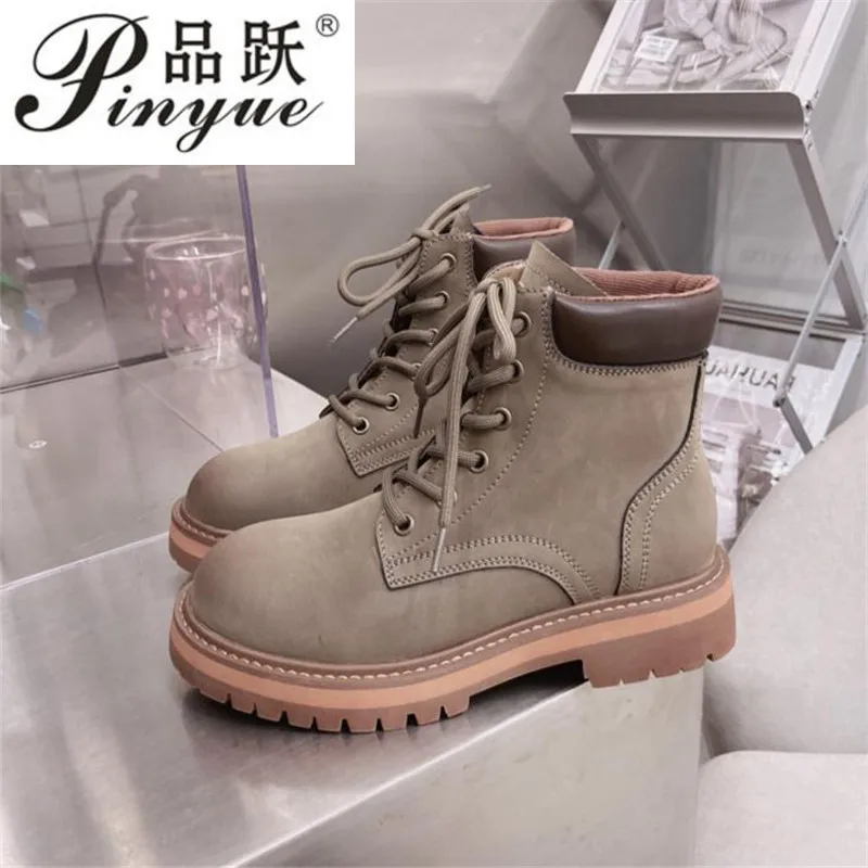 Genuine Leather Women Mid Calf Motorcycle Boots Platform 4cm Lace Up Slip on Spring Autumn Comfy Vintage platform ankle boots
Genuine Leather Women Mid Calf Motorcycle Boots Platform 4cm Lace Up Slip on Spring Autumn Comfy Vintage platform ankle boots