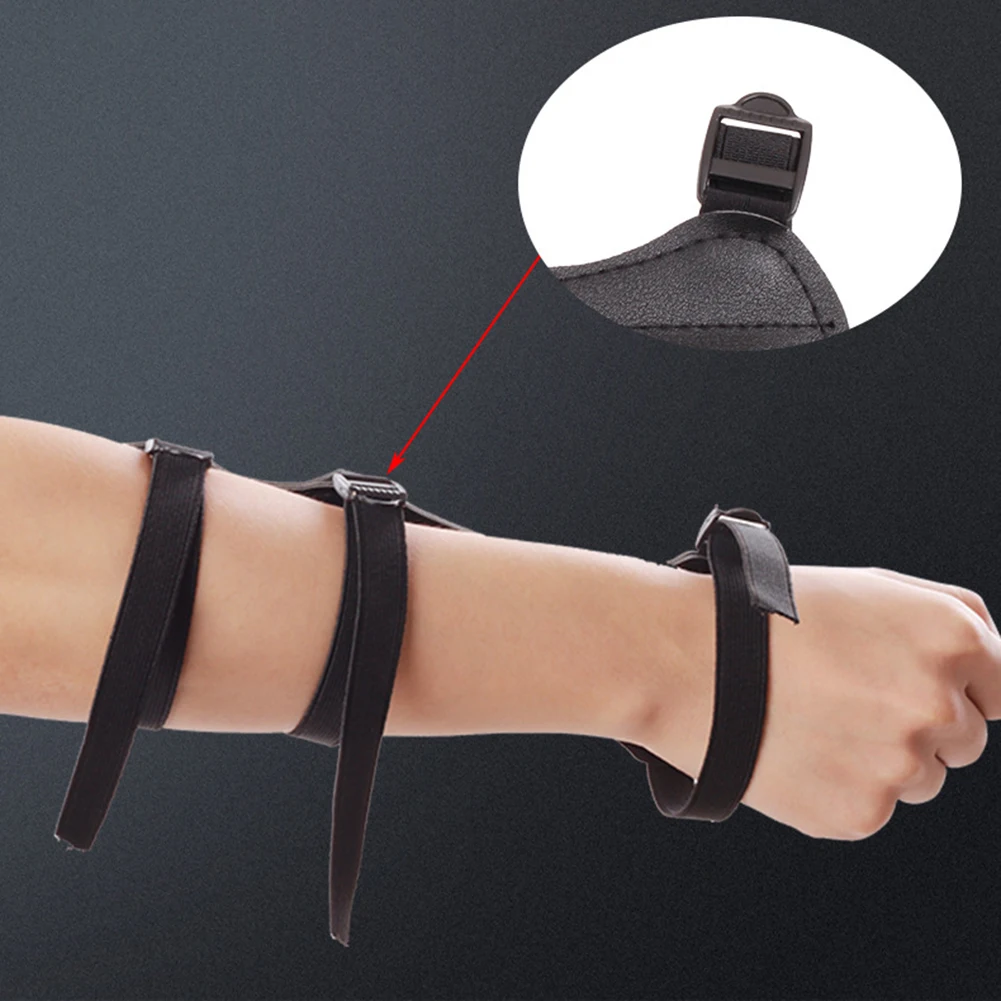 Long Leather Armguard Bow And Arrow Equipment Archery Supplies Lengthened Arm Guard With Holes Leather 30x13cm Protective Gear
Long Leather Armguard Bow And Arrow Equipment Archery Supplies Lengthened Arm Guard With Holes Leather 30x13cm Protective Gear