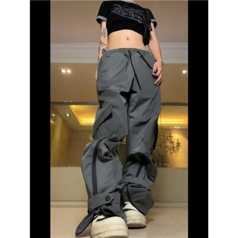 HOUZHOU Y2k парашютные Брюки Женские карго винтажные Techwear Черные Мешковатые брюки женские гранж уличная одежда корейская мода харадзюку
HOUZHOU Y2k парашютные Брюки Женские карго винтажные Techwear Черные Мешковатые брюки женские гранж уличная одежда корейская мода харадзюку