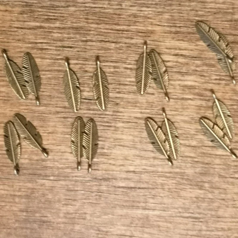 Alloy Jewelry Accessories Feather Pendant Leaf Pendant Bracelet Accessories Making Finding Tibetan Silver Leaf Pendants Charms
Alloy Jewelry Accessories Feather Pendant Leaf Pendant Bracelet Accessories Making Finding Tibetan Silver Leaf Pendants Charms