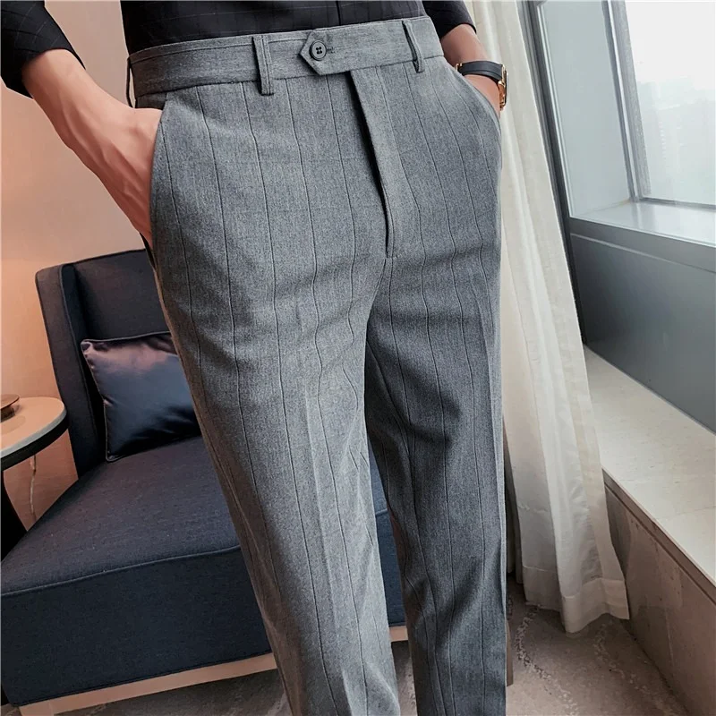 2022 Men Stripe Suit Pants Formal Business Office Social Dress Pants High Quality Streetwear Casual Pencil Trousers Male Costume
2022 Men Stripe Suit Pants Formal Business Office Social Dress Pants High Quality Streetwear Casual Pencil Trousers Male Costume