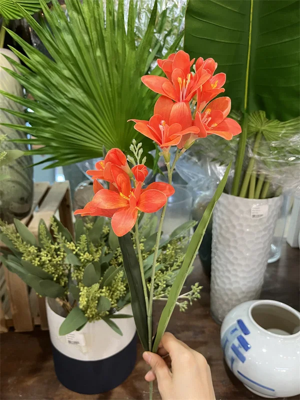 Искусственные цветы Cymbidium Orchid LINANUO 5 шт. 
Искусственные цветы Cymbidium Orchid LINANUO 5 шт.