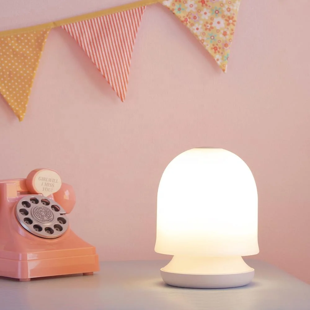 2022 OEM Table Light Slap Control Night Light with DIY Graffiti for Bedroom Decorative Lighting
2022 OEM Table Light Slap Control Night Light with DIY Graffiti for Bedroom Decorative Lighting