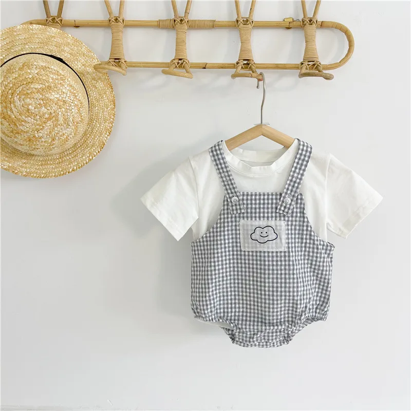 2022 Summer New Baby Clothes Cute Clouds Print Bodysuit Korean Plaid Boys Overalls
2022 Summer New Baby Clothes Cute Clouds Print Bodysuit Korean Plaid Boys Overalls