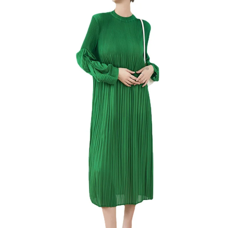 miyake Pleated Dress for Women 2022 Autumn Korean Style Oversleeves round Neck Fashion Large Size Loose Mid-Length Pleated Skirt
miyake Pleated Dress for Women 2022 Autumn Korean Style Oversleeves round Neck Fashion Large Size Loose Mid-Length Pleated Skirt