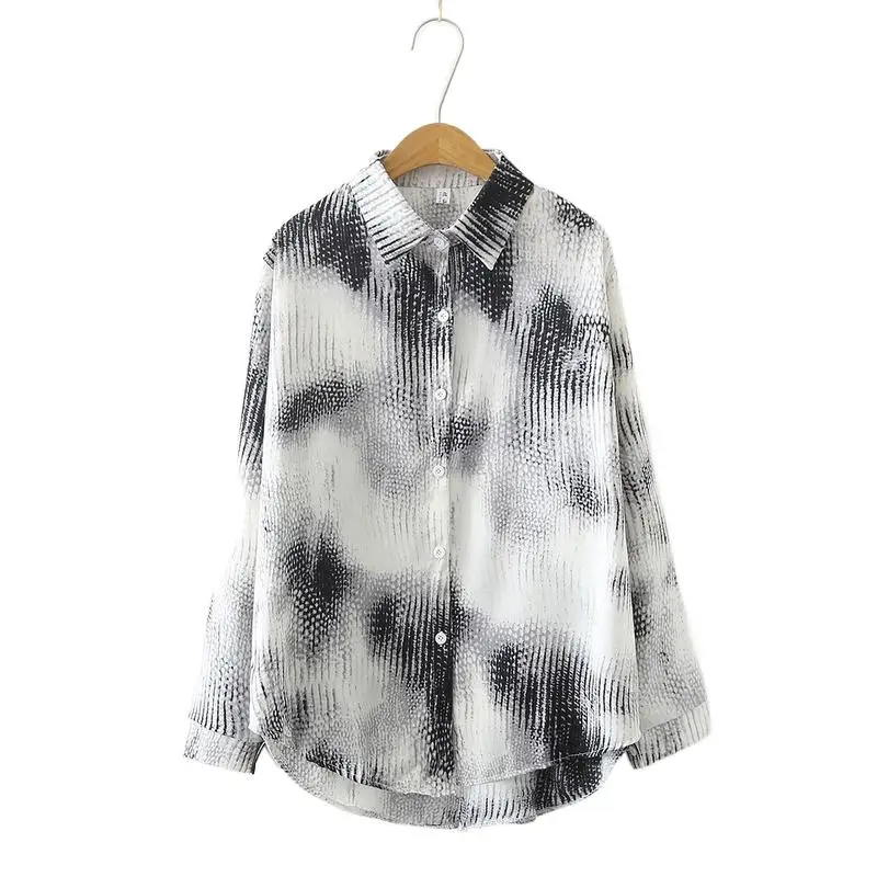 2022 Spring New Women's Chiffon Shirts Long-sleeved Korean Version Snake Pattern Loose Long-sleeved Shirts Women's Tops
2022 Spring New Women's Chiffon Shirts Long-sleeved Korean Version Snake Pattern Loose Long-sleeved Shirts Women's Tops