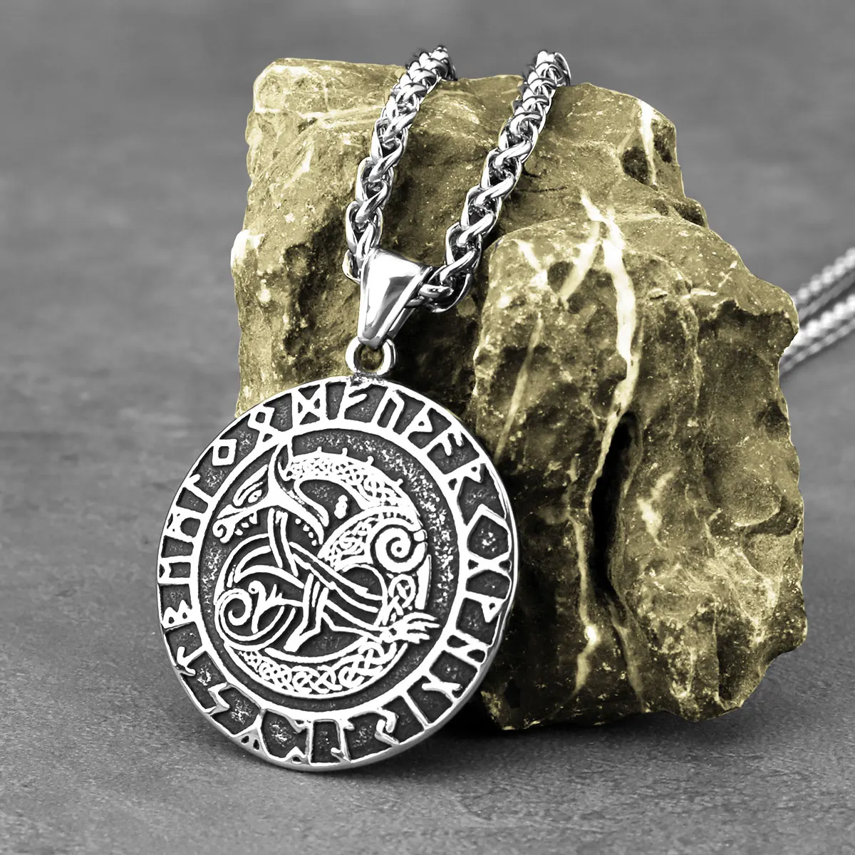 Stainless Steel Viking Dragon Odin Rune Necklace Men Retro Vikings Celtic Knot Amulet Hip Hop Pendant Necklace Jewelry Wholesale
Stainless Steel Viking Dragon Odin Rune Necklace Men Retro Vikings Celtic Knot Amulet Hip Hop Pendant Necklace Jewelry Wholesale