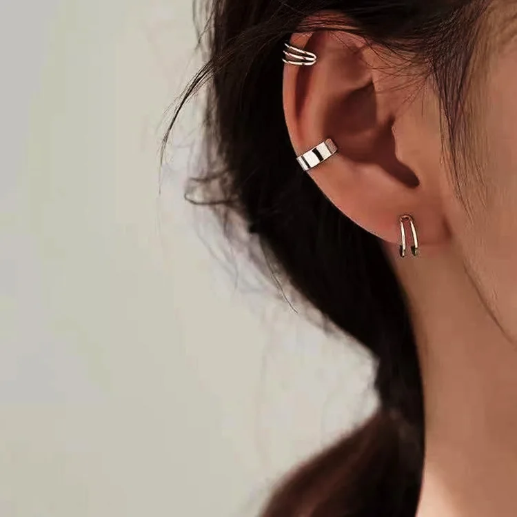Aporola 2022 Fashion Women Ear Clip Without Piercing Retro Punk Zircon Ear Studs C-shaped Ear Cartilage Geometric Hoop Earring
Aporola 2022 Fashion Women Ear Clip Without Piercing Retro Punk Zircon Ear Studs C-shaped Ear Cartilage Geometric Hoop Earring