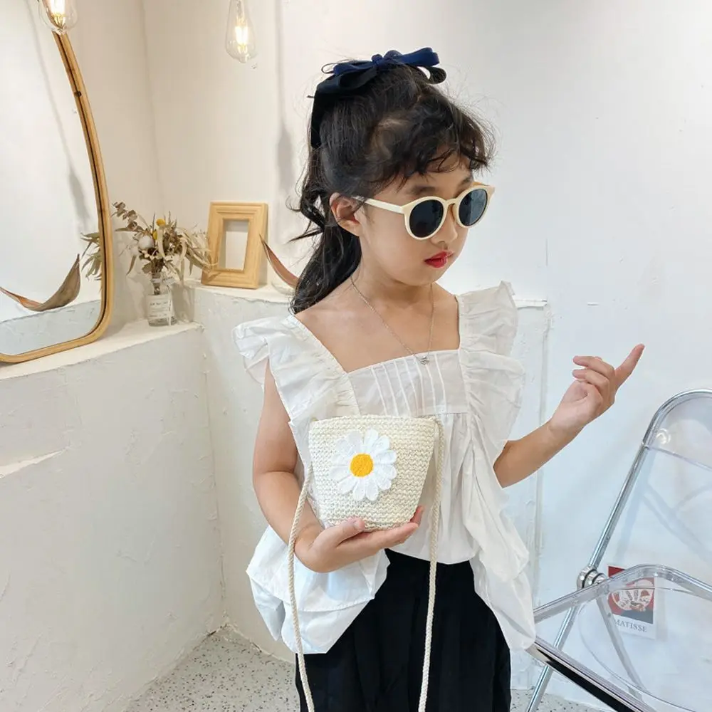 Summer Small Fruit Lovely Animall Cartoon Woven Children's Straw Bag Korean Style Handbag Bohemian Wallet
Summer Small Fruit Lovely Animall Cartoon Woven Children's Straw Bag Korean Style Handbag Bohemian Wallet