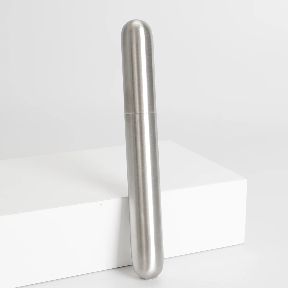 Portable Stainless Steel Cigar Tube Business Cigar Case Single Pipe Smoking Set Cuban Cover Storage Tube For Gift
Portable Stainless Steel Cigar Tube Business Cigar Case Single Pipe Smoking Set Cuban Cover Storage Tube For Gift