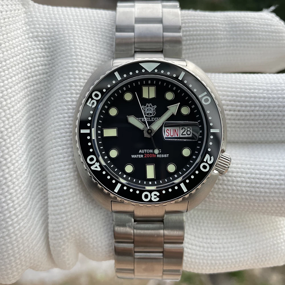 Часы STEELDIVE King Мужские механические, Роскошные водонепроницаемые наручные, с календарем, чёрные, 45 мм, 20 бар, NH36
Часы STEELDIVE King Мужские механические, Роскошные водонепроницаемые наручные, с календарем, чёрные, 45 мм, 20 бар, NH36
