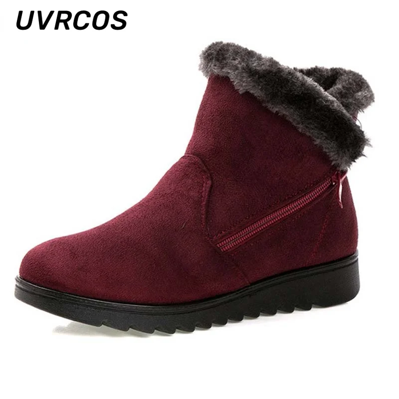 Ladies Ankle Boots New Fashion Waterproof Slope Heel Thick-soled Winter Warm Snow Large Size Cotton Shoes Plus Velvet
Ladies Ankle Boots New Fashion Waterproof Slope Heel Thick-soled Winter Warm Snow Large Size Cotton Shoes Plus Velvet