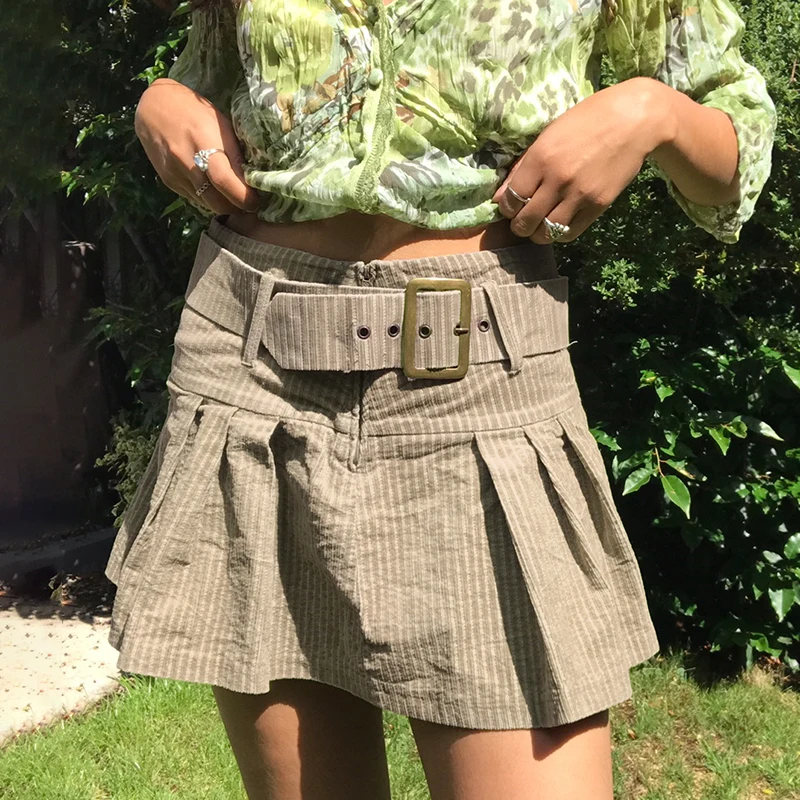 Retro Striped Print Mini Skirts Y2K Aesthetic Vintage Korean Kawaii Pleated Skirt Streetwear Grunge Fairycore Women Clothes
Retro Striped Print Mini Skirts Y2K Aesthetic Vintage Korean Kawaii Pleated Skirt Streetwear Grunge Fairycore Women Clothes