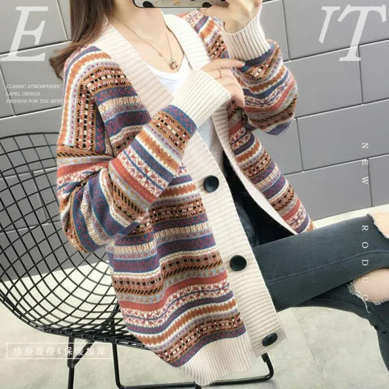 2023 New Autumn and Winter Fashion Striped Cardigan Female Korean Version Single Row Loose Sweater Knitwear Elegant Women's Tops
2023 New Autumn and Winter Fashion Striped Cardigan Female Korean Version Single Row Loose Sweater Knitwear Elegant Women's Tops