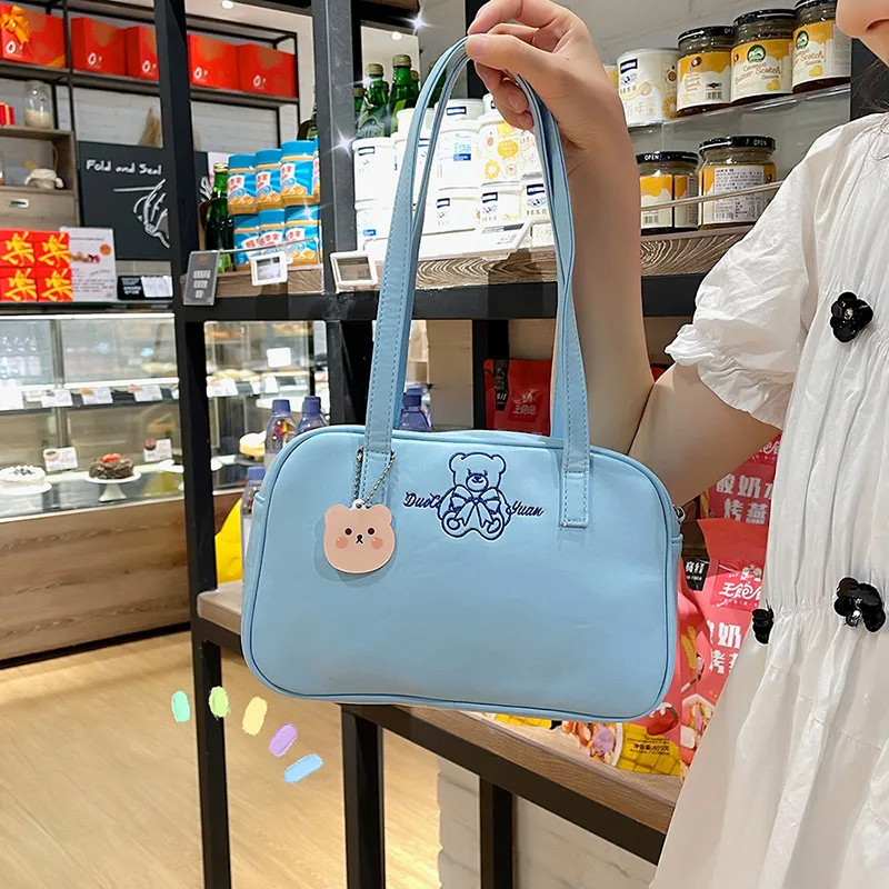 2022 New Embroidery Lovely Cute Bear Shoulder Bag for Women Japanese Girls Ladies Underarm School Tote Bags PU Leather Handbags
2022 New Embroidery Lovely Cute Bear Shoulder Bag for Women Japanese Girls Ladies Underarm School Tote Bags PU Leather Handbags