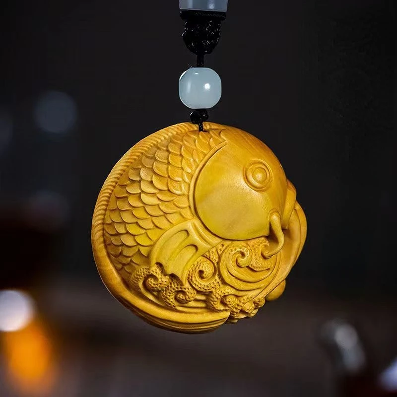 

Boxwood Cliff Cypress Wood High Quality Koi Spit Beads Pendant Carved Amass Fortunes Sculpture Modern Art Home Accessories