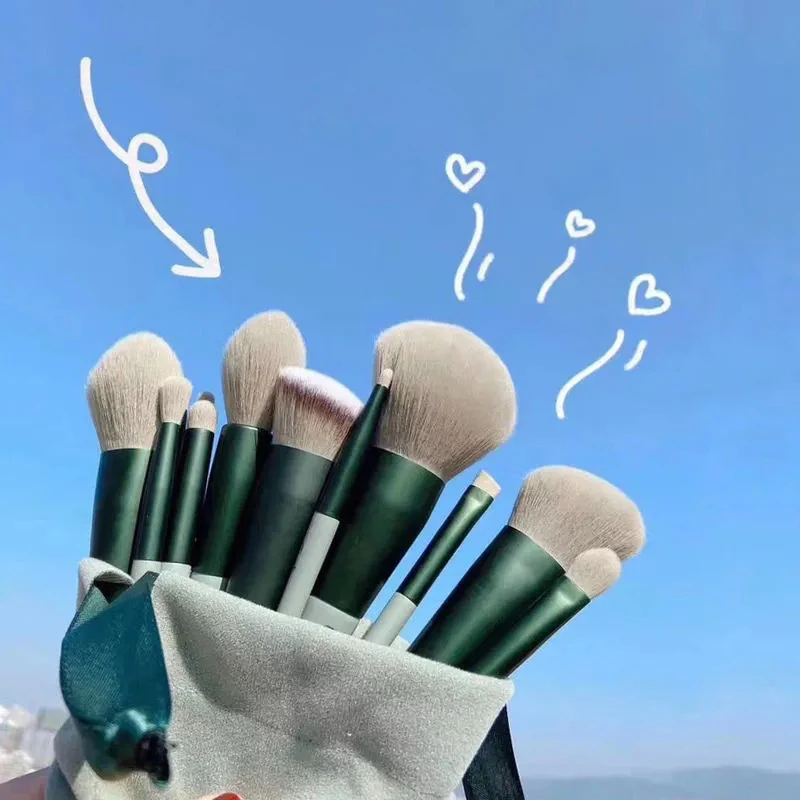 13Pcs Fluffy Soft Make Up Brushes Set Foundation Eyeshadow Eyebrow Cosmetic Conceale Blush Loose Powder Blending Beauty Tools
13Pcs Fluffy Soft Make Up Brushes Set Foundation Eyeshadow Eyebrow Cosmetic Conceale Blush Loose Powder Blending Beauty Tools