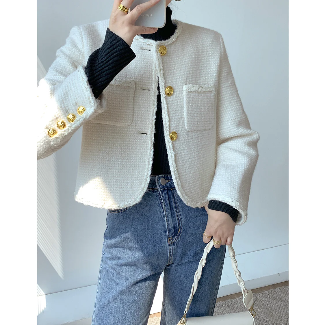 Women For White blazer 2023 New Vintage Elegant Tweed Coats Long Sleeve Jacket Female Fashion Autumn Winter Clothing
Women For White blazer 2023 New Vintage Elegant Tweed Coats Long Sleeve Jacket Female Fashion Autumn Winter Clothing