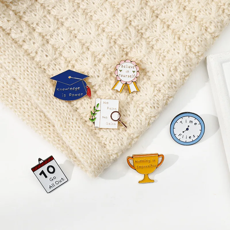 Bachelor S Cap Shaped English Letter Trophy For Graduation Enamel Pin Cartoon Brooch Lapel Badges Jewelry Gift Funny Cute
Bachelor S Cap Shaped English Letter Trophy For Graduation Enamel Pin Cartoon Brooch Lapel Badges Jewelry Gift Funny Cute
