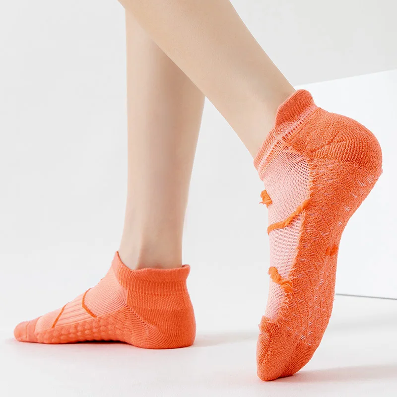 Professional Running Mesh Towel Bottom 3d Massage Particles Autumn And Winter Sports Men And Women Pressure Socks
Professional Running Mesh Towel Bottom 3d Massage Particles Autumn And Winter Sports Men And Women Pressure Socks