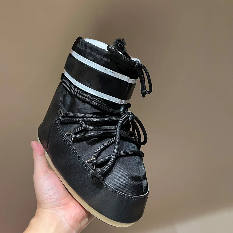 Black Short Winter Boots For Women Snow Boots Warm Women Cute Waterproof Outdoors Thick Bottom Plush Women Heightening Shoes
Black Short Winter Boots For Women Snow Boots Warm Women Cute Waterproof Outdoors Thick Bottom Plush Women Heightening Shoes