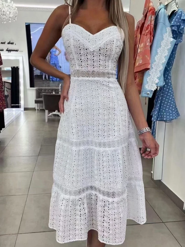 Designer Retro Appliques Sexy Leaky Shoulder High Waist Tube Top Sling Dress Ladies Summer New Fashion Loose Swing Puff Skirt
Designer Retro Appliques Sexy Leaky Shoulder High Waist Tube Top Sling Dress Ladies Summer New Fashion Loose Swing Puff Skirt