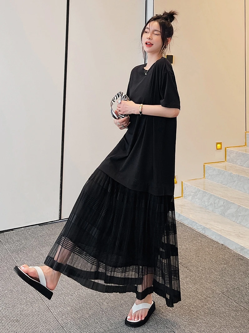 Новинка весна-лето 2022 длинное платье с коротким рукавом 
Новинка весна-лето 2022 длинное платье с коротким рукавом