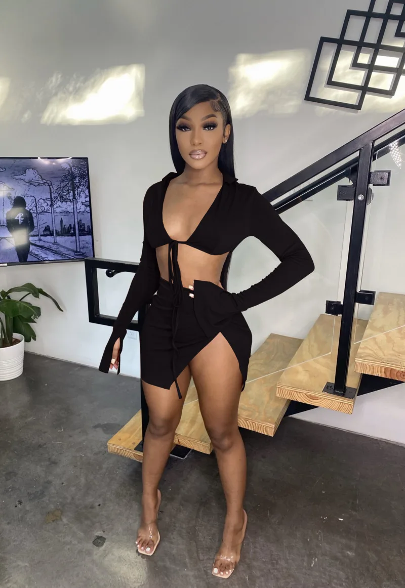 Women V-neck Two 2 Piece Set Tie Up Shirt Tops And Mini Skirts Matching Set Split Outfits Streetwear Tracksuit Chic
Women V-neck Two 2 Piece Set Tie Up Shirt Tops And Mini Skirts Matching Set Split Outfits Streetwear Tracksuit Chic