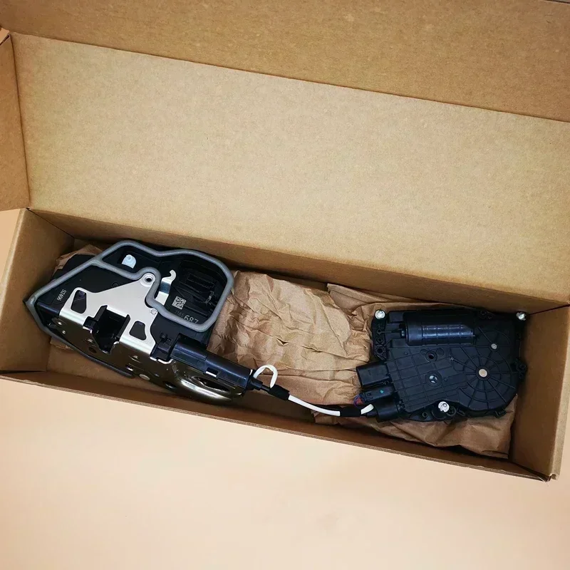 Привод дверного замка, система плавного закрытия для BMW 5 7 серии F18 F11 F10 F02 F01 51217185689 51217185692 51227185687
Привод дверного замка, система плавного закрытия для BMW 5 7 серии F18 F11 F10 F02 F01 51217185689 51217185692 51227185687