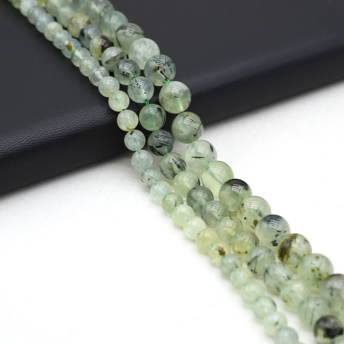 Natural Stone Beaded Round Prehnite Gemstone Loose Isolation Beads for Jewelry Making Diy Charm Bracelet Necklace Accessories
Natural Stone Beaded Round Prehnite Gemstone Loose Isolation Beads for Jewelry Making Diy Charm Bracelet Necklace Accessories