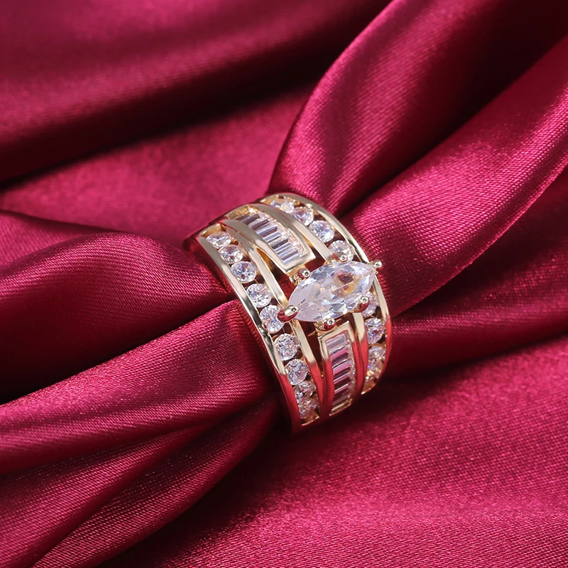 Milangirl Luxury Wedding UniqueThree-layer large Zircon Oval Gold Rings for Women Jewelry Gift
Milangirl Luxury Wedding UniqueThree-layer large Zircon Oval Gold Rings for Women Jewelry Gift