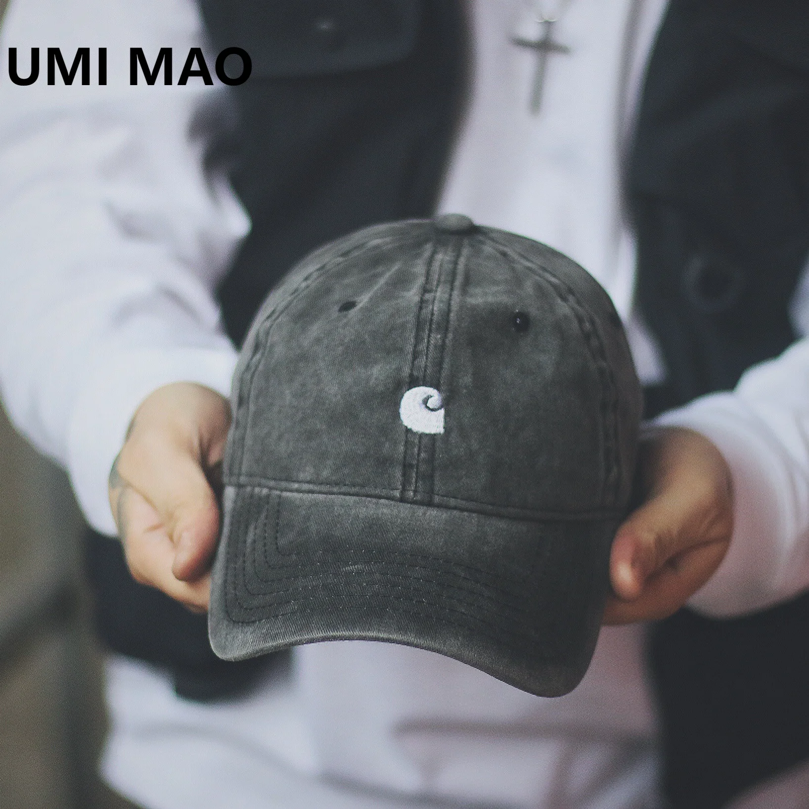 UMI MAO Luxury Hat Retro American Soft Top Duck Tongue Hat Kahart Washable Men's Women's Day Fashion Baseball Sun Visor Caps
UMI MAO Luxury Hat Retro American Soft Top Duck Tongue Hat Kahart Washable Men's Women's Day Fashion Baseball Sun Visor Caps