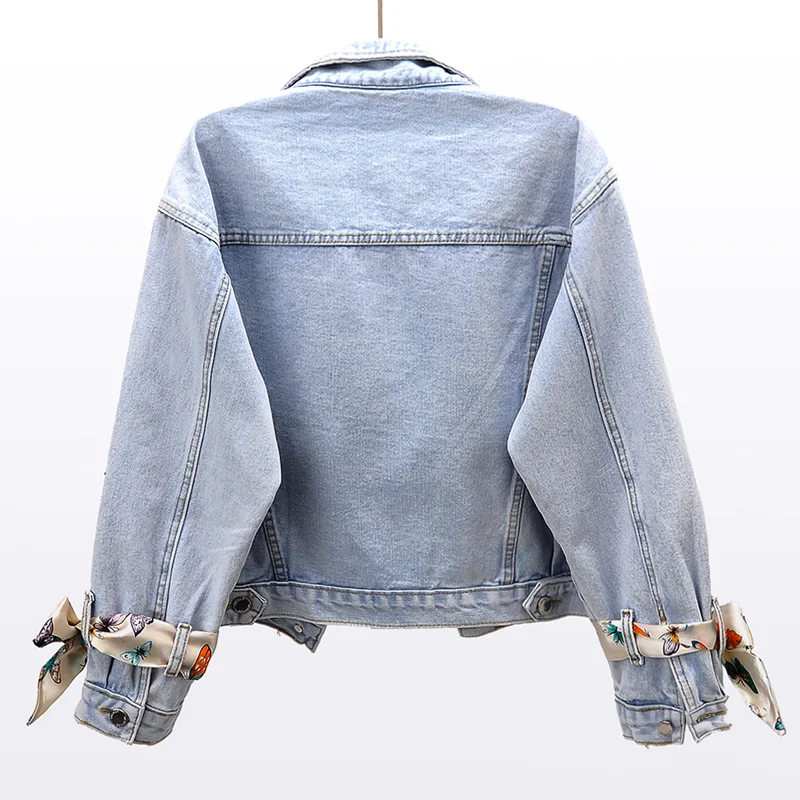 Flowers Embroidery Denim Women Streetwear 2022 Spring New Loose Korean Outerwear Bow Long sleeve Jeans Jacket Coat Female
Flowers Embroidery Denim Women Streetwear 2022 Spring New Loose Korean Outerwear Bow Long sleeve Jeans Jacket Coat Female
