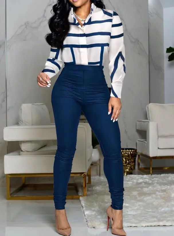 Women's Outfit Sets Casual Two Piece Suit for Summer Ladies European & American Striped Print Shirt & High Waist Pants Set Women
Women's Outfit Sets Casual Two Piece Suit for Summer Ladies European & American Striped Print Shirt & High Waist Pants Set Women