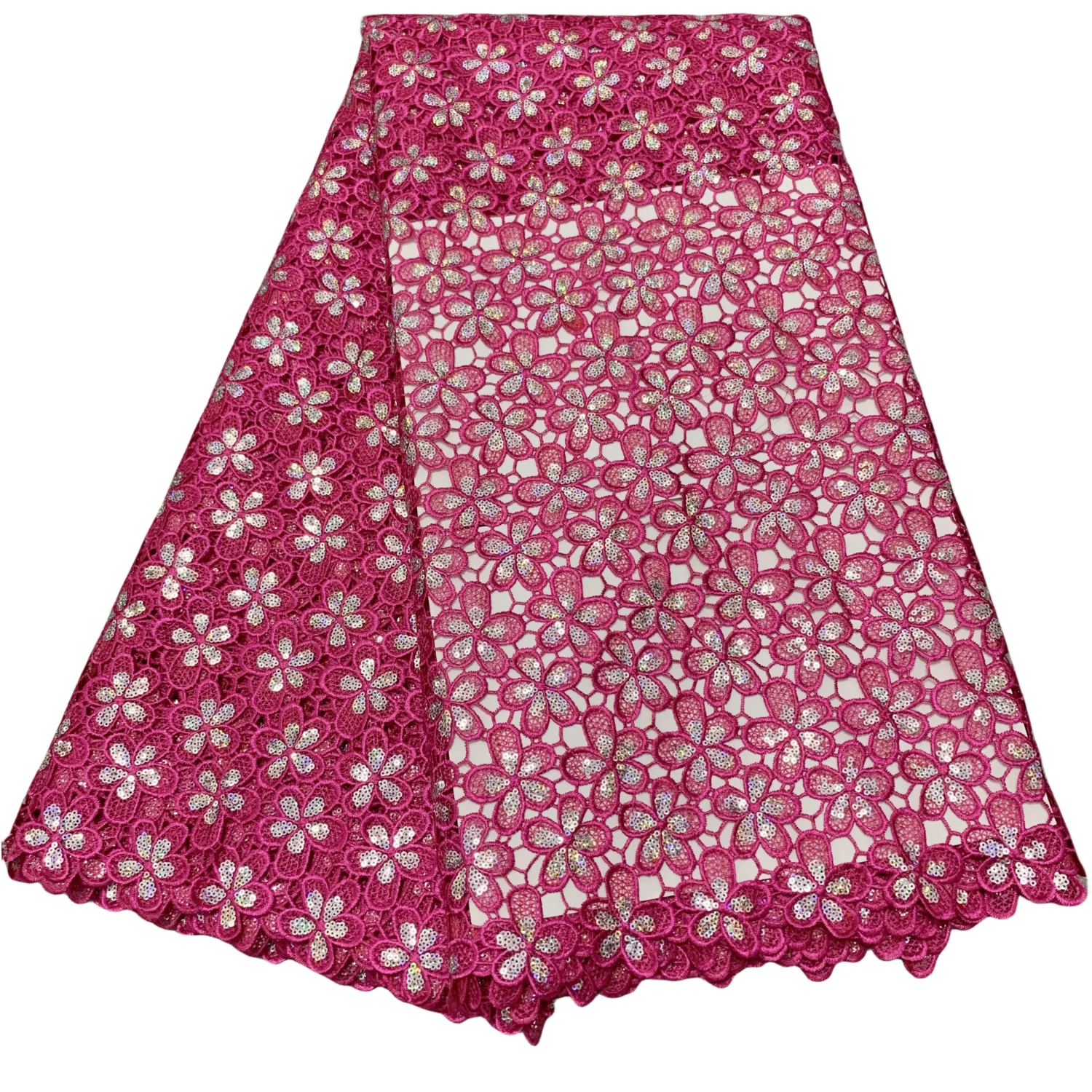 Nigerian Guipure Cord Lace Fabric 2023 Newest African Water Souble Lace with Sequins for Women Elegant Asoebi Chantilly
Nigerian Guipure Cord Lace Fabric 2023 Newest African Water Souble Lace with Sequins for Women Elegant Asoebi Chantilly