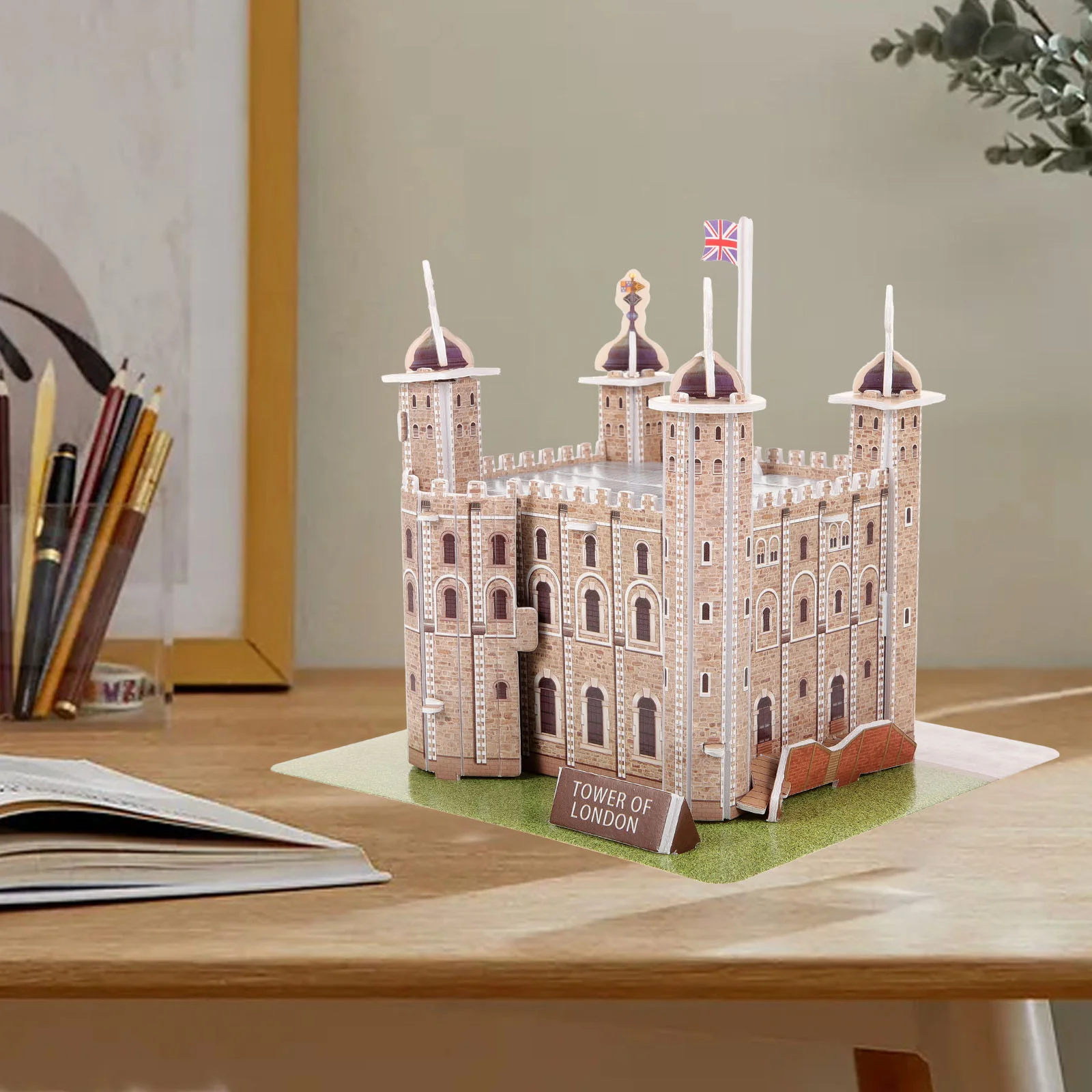 Puzzle Toys Tower London 3D Paper Building Assembled Plaything Funny Model Kits Adults Child
Puzzle Toys Tower London 3D Paper Building Assembled Plaything Funny Model Kits Adults Child
