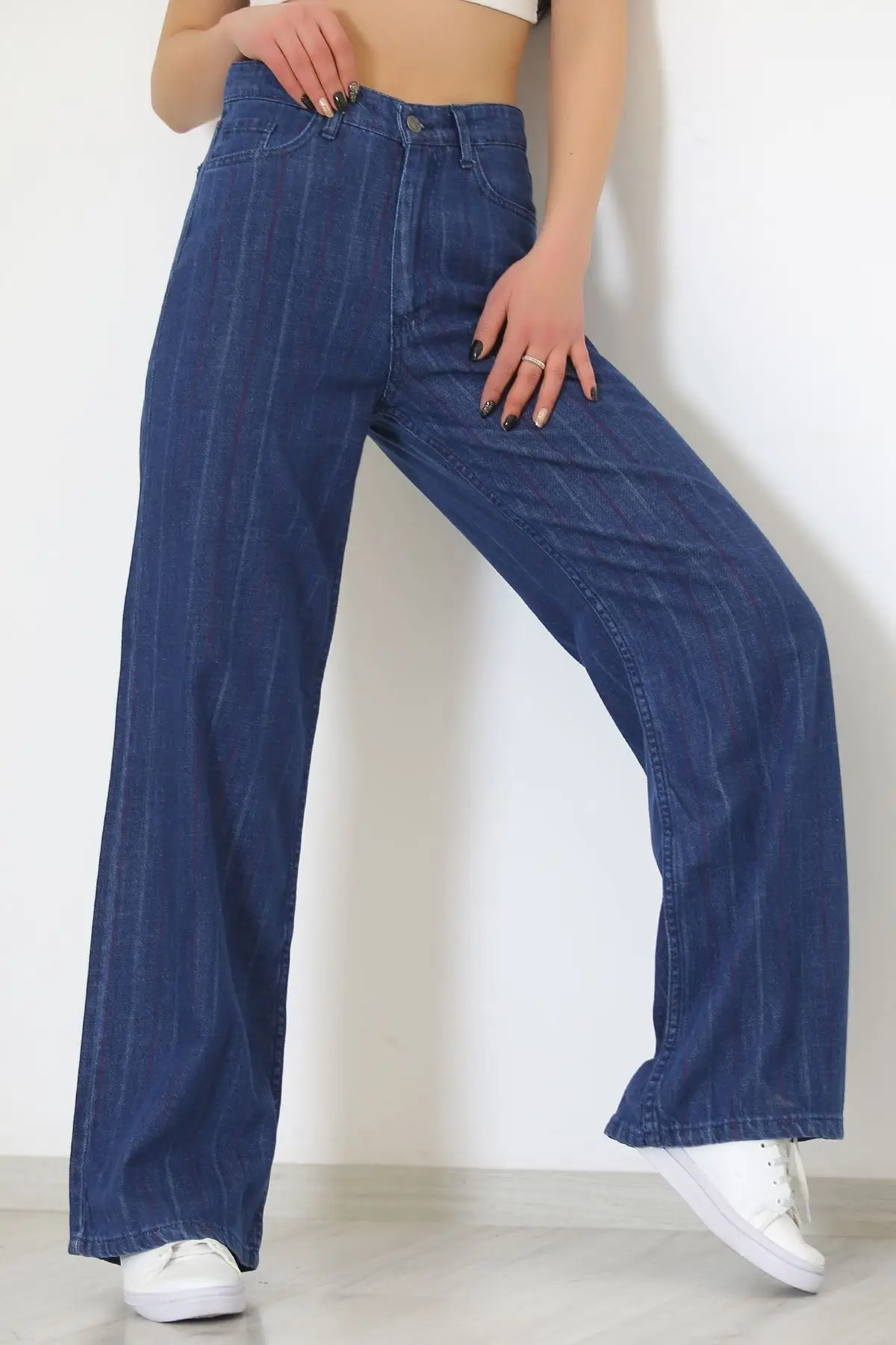 Women's Jean Blue Full Length High Waist Straight Pant Streetwear Female Jeans Buttons Zipper Ladies
Women's Jean Blue Full Length High Waist Straight Pant Streetwear Female Jeans Buttons Zipper Ladies