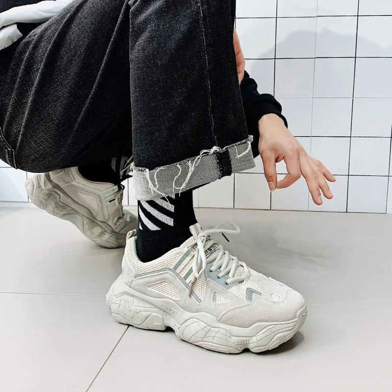 2022 autumn new men's shoes height thick sole reflective dad fashion shoes casual sports shoes net shoes running shoes
2022 autumn new men's shoes height thick sole reflective dad fashion shoes casual sports shoes net shoes running shoes