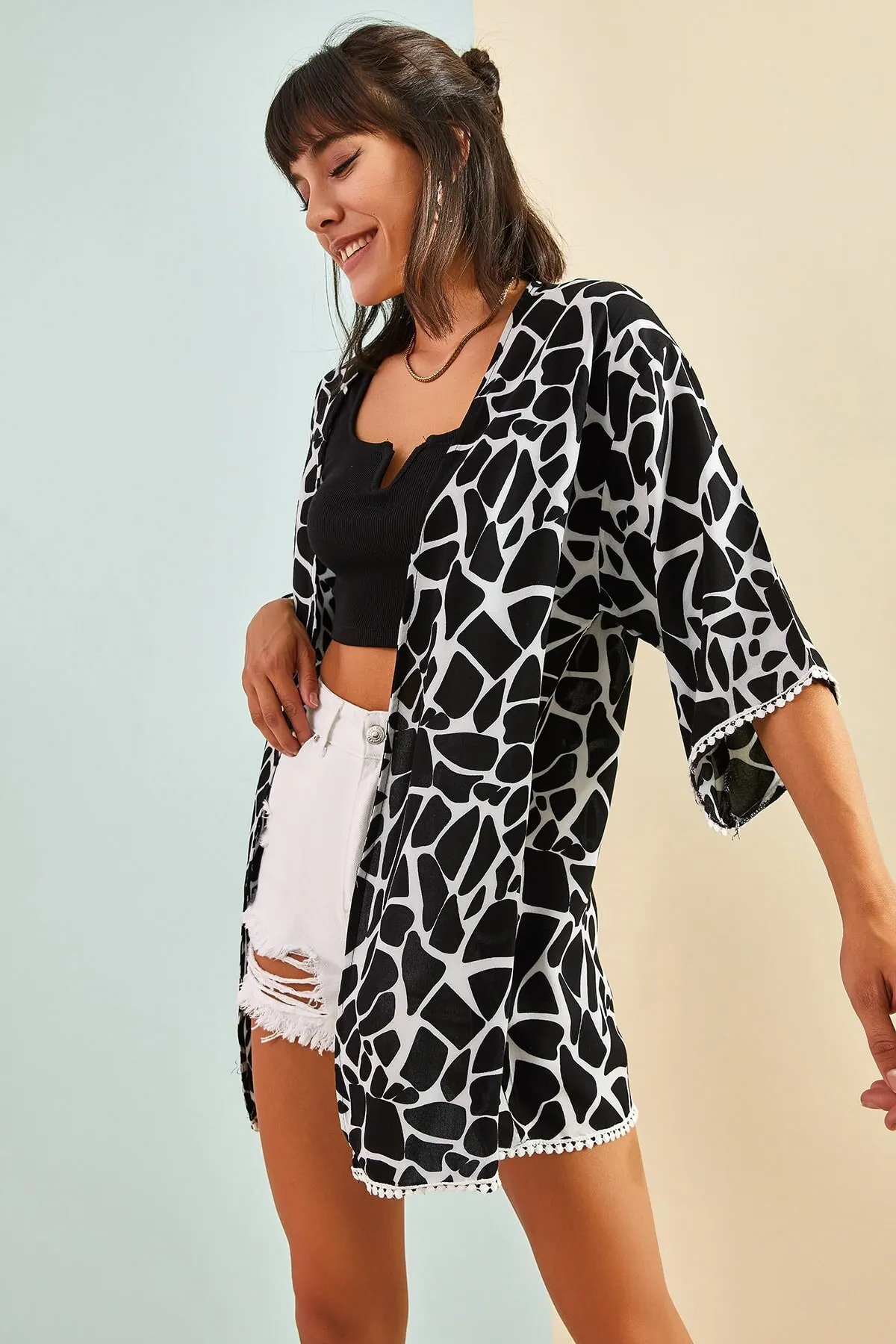 Women's Kimono Lace Detailed Patterned Patterned Kimono with Sleeves Fashion Dressing Gown Gown Gown Gown Gown Gown Summer 2022
Women's Kimono Lace Detailed Patterned Patterned Kimono with Sleeves Fashion Dressing Gown Gown Gown Gown Gown Gown Summer 2022