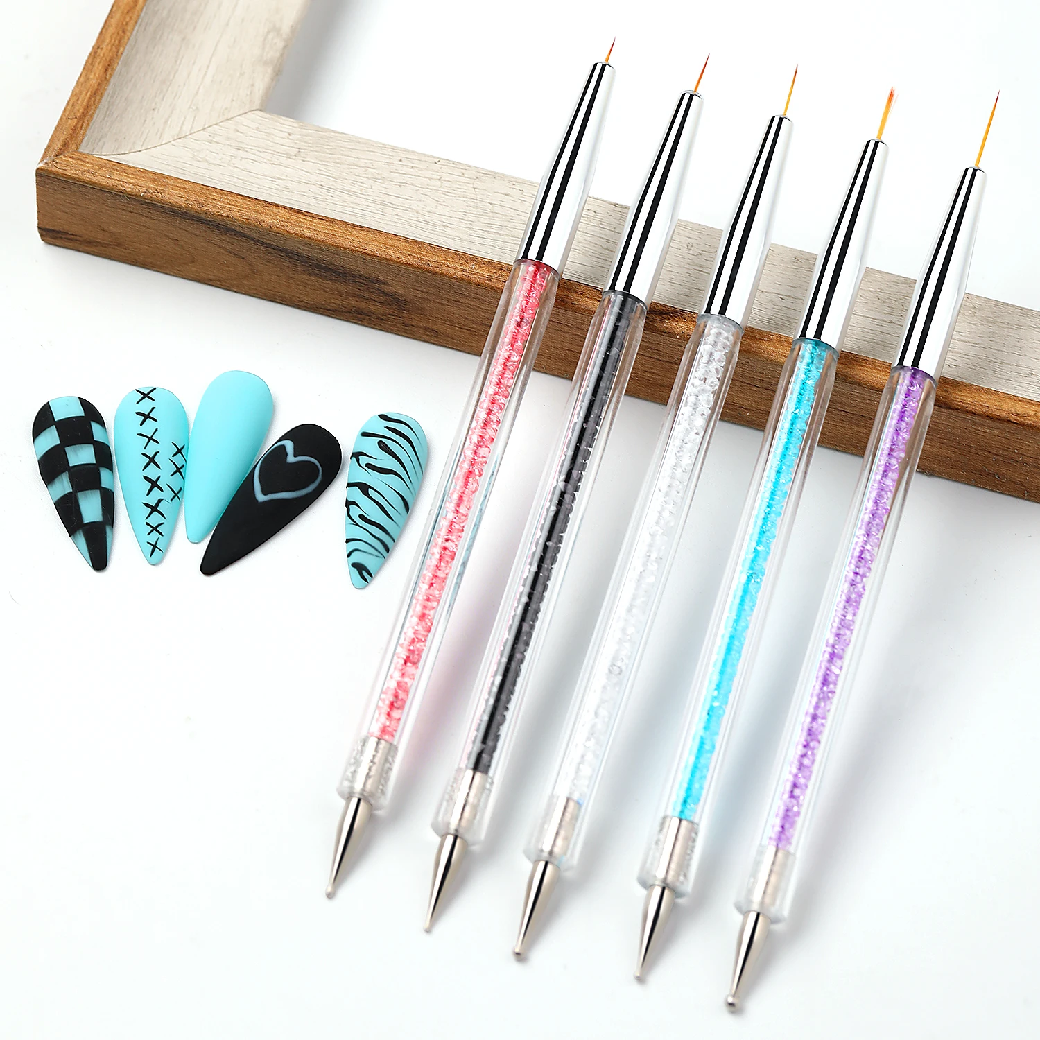 Acrylic Liner Brushes Very Fine Nail Art Brush Thin Line Ultra Thin Acrylic Crystal French Stripe Painting Pen
Acrylic Liner Brushes Very Fine Nail Art Brush Thin Line Ultra Thin Acrylic Crystal French Stripe Painting Pen