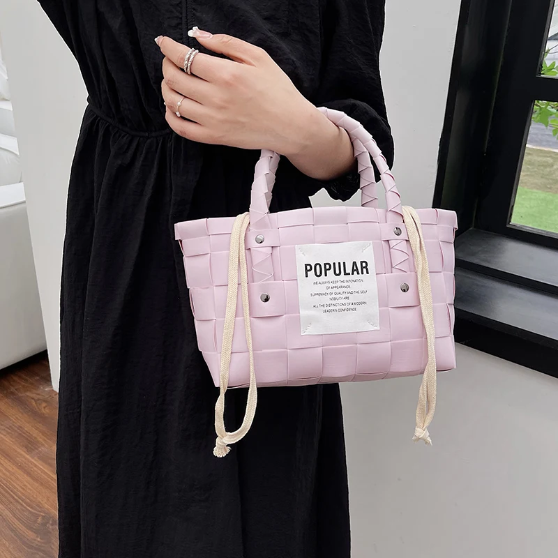 New women's bag large capacity Plastic braided handbag ladies tote bag crossbody bag fashion casual shoulder bag female bag
New women's bag large capacity Plastic braided handbag ladies tote bag crossbody bag fashion casual shoulder bag female bag