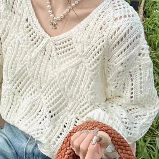 White Korean Autumn Fall Woman Clothes Women Sweater Hollow T Fashion Loose Japanese Pullover Jacket Sweater Lady Tops Overcoat
White Korean Autumn Fall Woman Clothes Women Sweater Hollow T Fashion Loose Japanese Pullover Jacket Sweater Lady Tops Overcoat