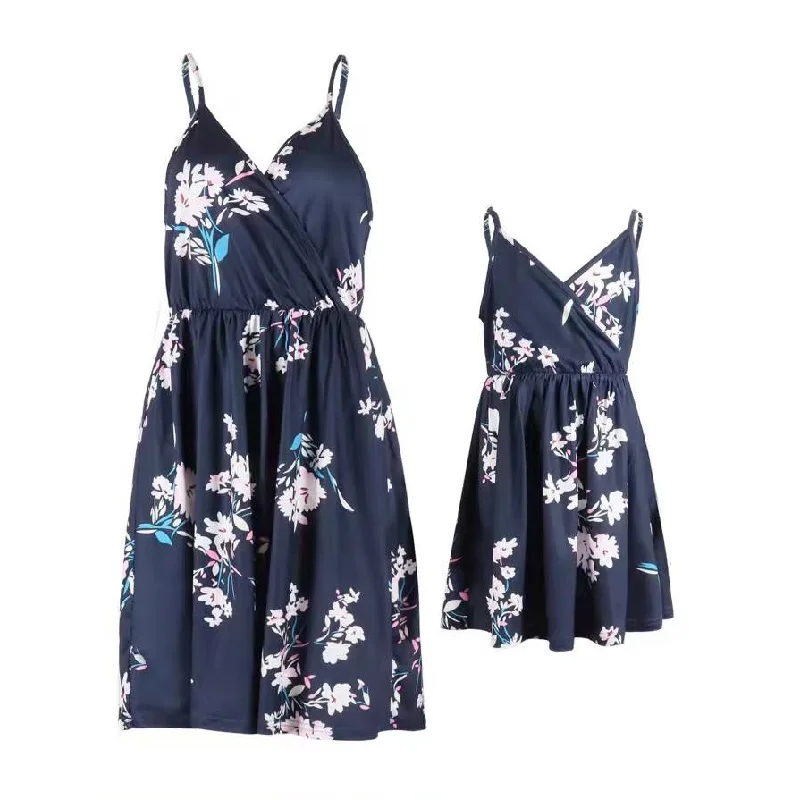 Family Look Flower Mommy and Me Clothes Tank Mother Daughter Matching Dresses Summer Women Girls Mom Mum Baby Dress 2022
Family Look Flower Mommy and Me Clothes Tank Mother Daughter Matching Dresses Summer Women Girls Mom Mum Baby Dress 2022