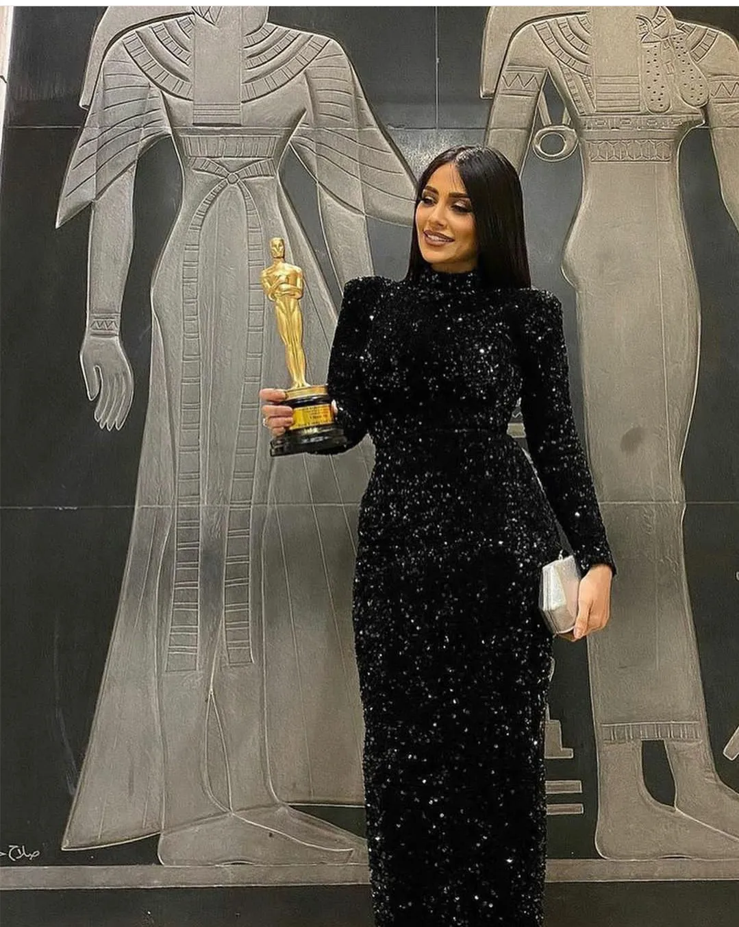 Vintage High Neck Black Velvet Sequined Muslim Evening Dresses Sheath Robe De Mariée Wedding Party Gown For Women Long Sleeve
Vintage High Neck Black Velvet Sequined Muslim Evening Dresses Sheath Robe De Mariée Wedding Party Gown For Women Long Sleeve