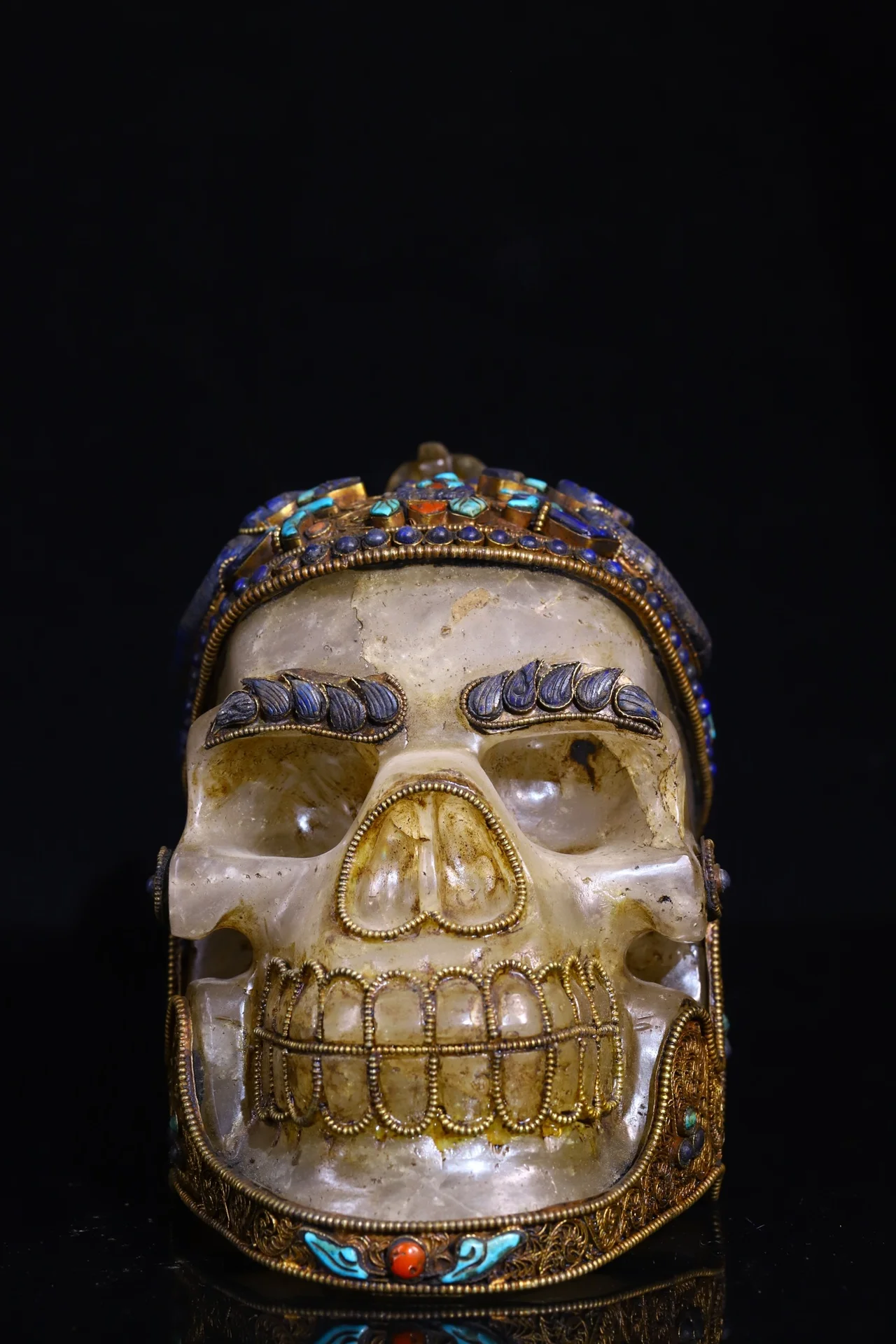 8" Tibetan Temple Collection Old Natural Crystal Tibetan silver mosaic Gem Turquoise Skull Head Amulet Dharma Town house
8" Tibetan Temple Collection Old Natural Crystal Tibetan silver mosaic Gem Turquoise Skull Head Amulet Dharma Town house