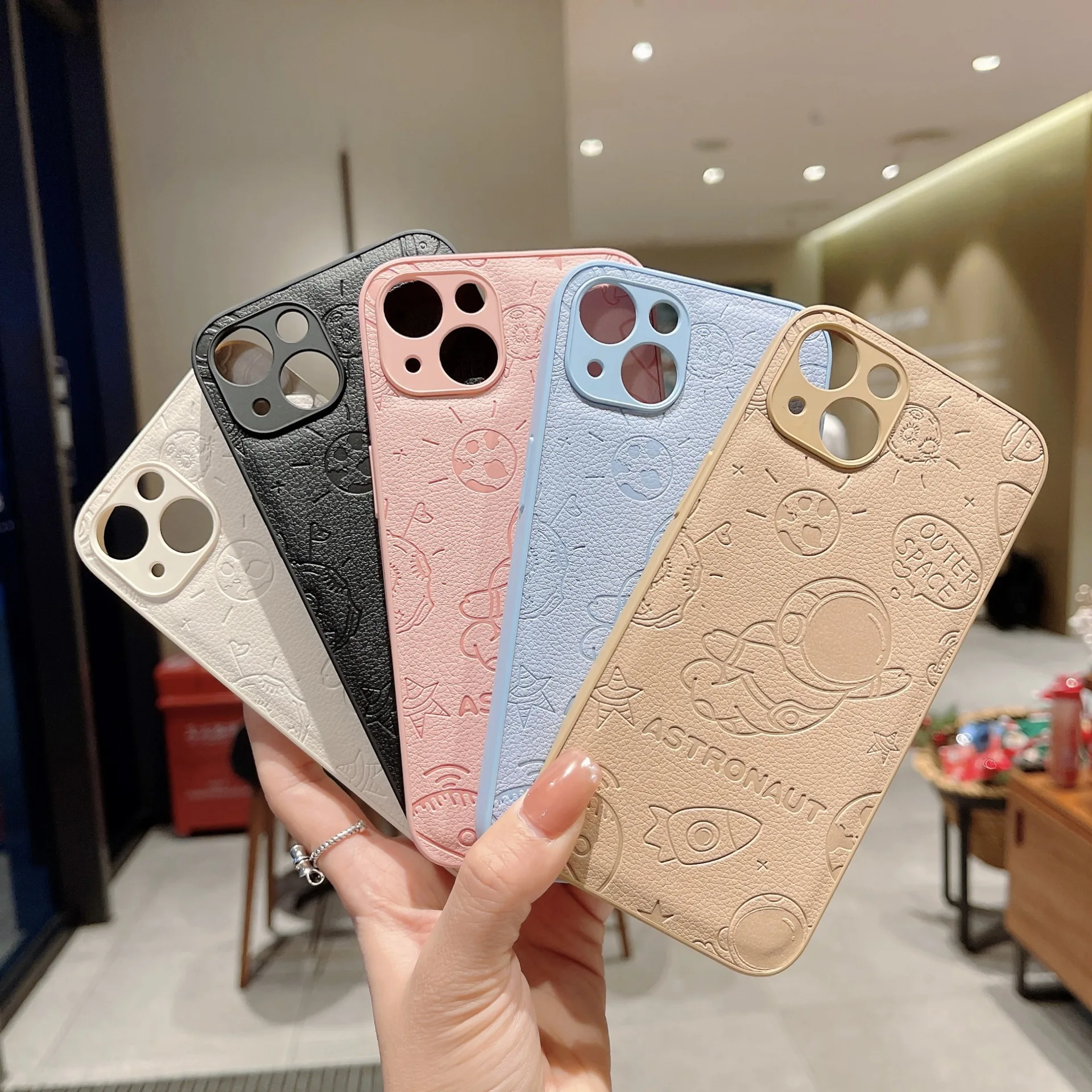 For iPhone 13 Pro Max Case Cartoon Cute Astronaut Phone Case For iPhone 11 12 Pro Max XS Max XR X 8 7 Plus Leather Soft Bumper
For iPhone 13 Pro Max Case Cartoon Cute Astronaut Phone Case For iPhone 11 12 Pro Max XS Max XR X 8 7 Plus Leather Soft Bumper