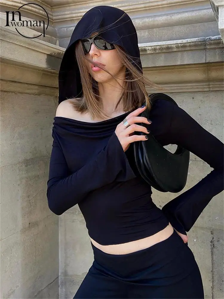 Inwoman Fall Fashion Black Bodycon Hooded Blouse Streetwear Y2k Party Clothing For Woman 2023 New Long Sleeve Crop Top Blouse
Inwoman Fall Fashion Black Bodycon Hooded Blouse Streetwear Y2k Party Clothing For Woman 2023 New Long Sleeve Crop Top Blouse