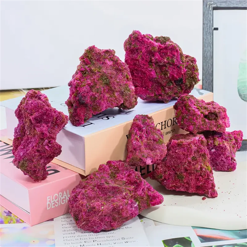Красный корундовый кристалл CrystalHola
Красный корундовый кристалл CrystalHola