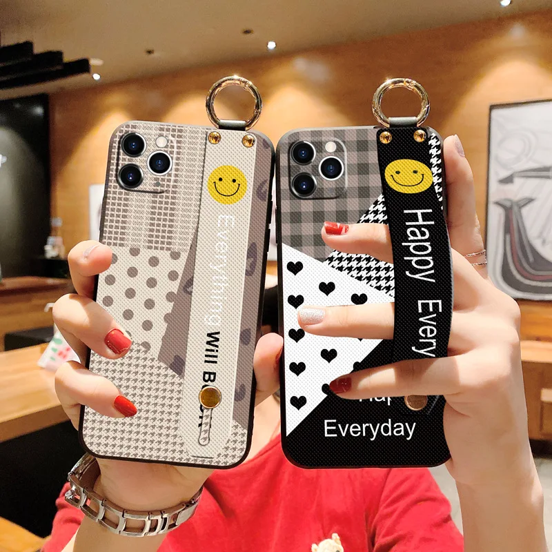 Lucky Smiley Wristband Phone Case For Samsung S8 S9 S10 S20 S21 S22 Note8 Note9 Note10 Plus Ultra Silicone Soft Case Cover
Lucky Smiley Wristband Phone Case For Samsung S8 S9 S10 S20 S21 S22 Note8 Note9 Note10 Plus Ultra Silicone Soft Case Cover
