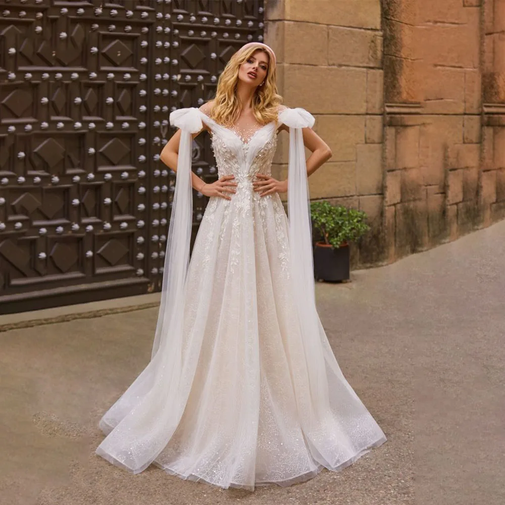 Simple Style Deep V-neck Lace Applique Beaded Tulle Perspective Backless Mop Wedding Dress Factory Customized Vestidos De Novia
Simple Style Deep V-neck Lace Applique Beaded Tulle Perspective Backless Mop Wedding Dress Factory Customized Vestidos De Novia